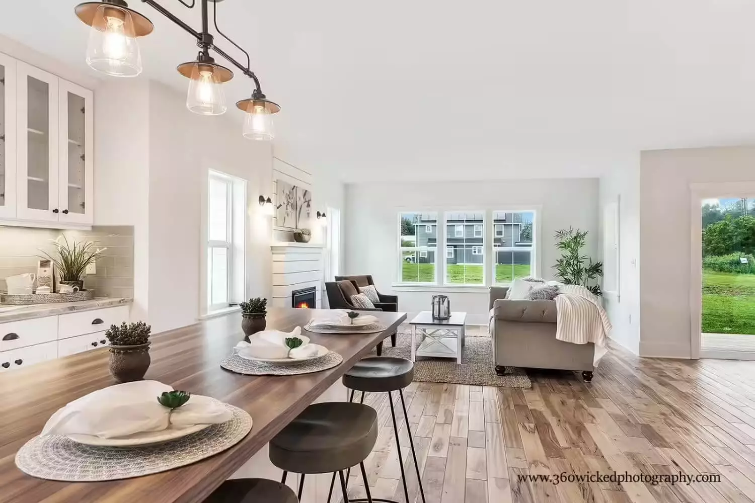 Marketing Living Space Staging